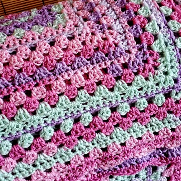 Crochet BABY BLANKET AFGHAN Granny Squares 32" x 32" Pink Girl New Gift - Picture 3 of 10